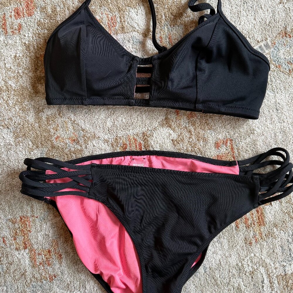 Pink bikini set